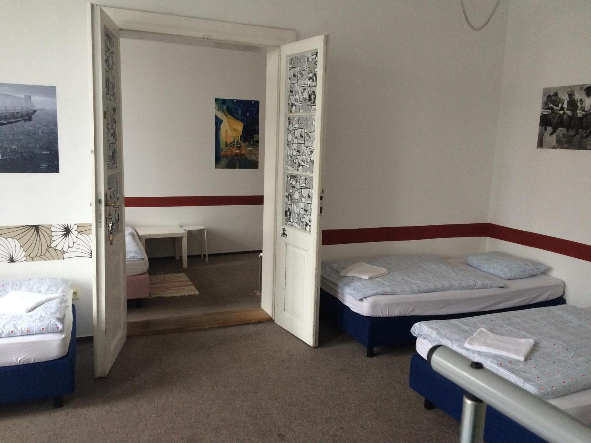 Charles Square Hostel - Prague — Photos 3